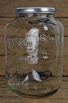 Decorative Glassware Items