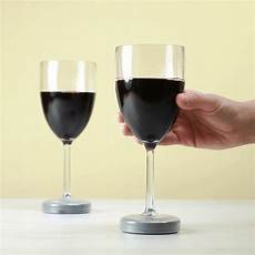 Flamingo Wine Glass